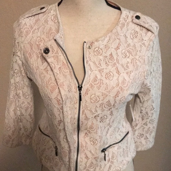 Lace zippered jacket - Picture 3 of 8
